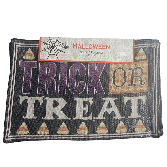 Halloween CANDY CORN Woven Placemats 13”x19” NEW 2017 Set of 4 "TRICK or TREAT" - Picture 1 of 4